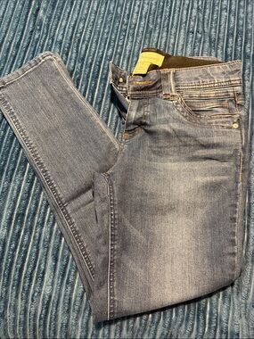Democracy Faded Denim Skinny Jeans - Blue